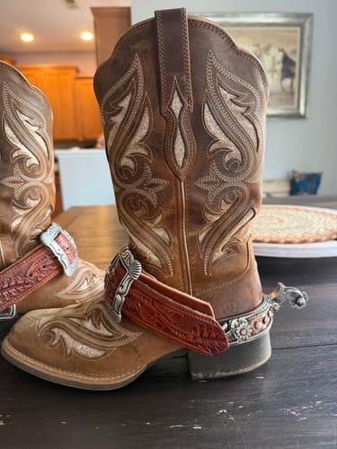 Customer photo review of Maddie Spurs