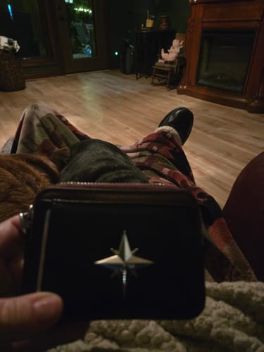 Customer photo review of SKZ Icon-Patch Zip Wallet
