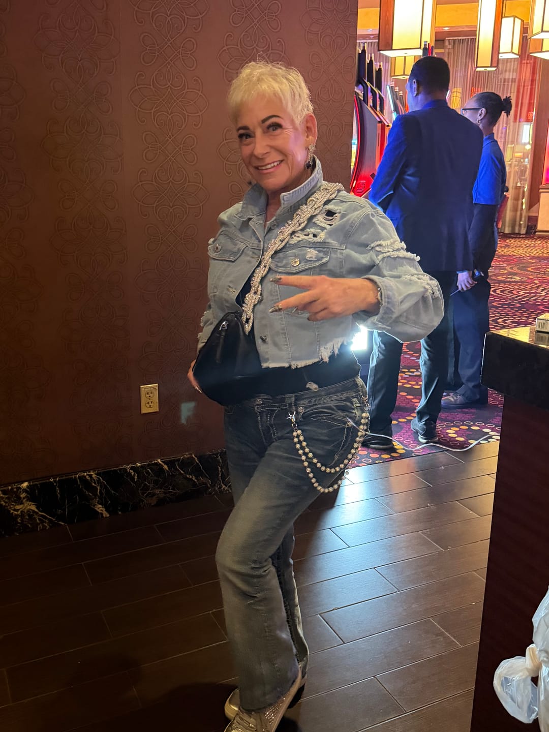 Customer photo review of Infinity Belt Bag - Black