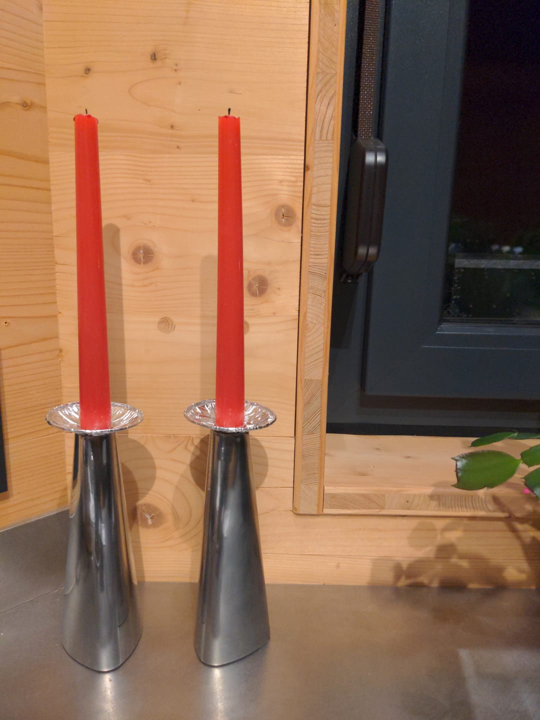 Customer photo review of Disposable Aluminum Fan Candle Holder
