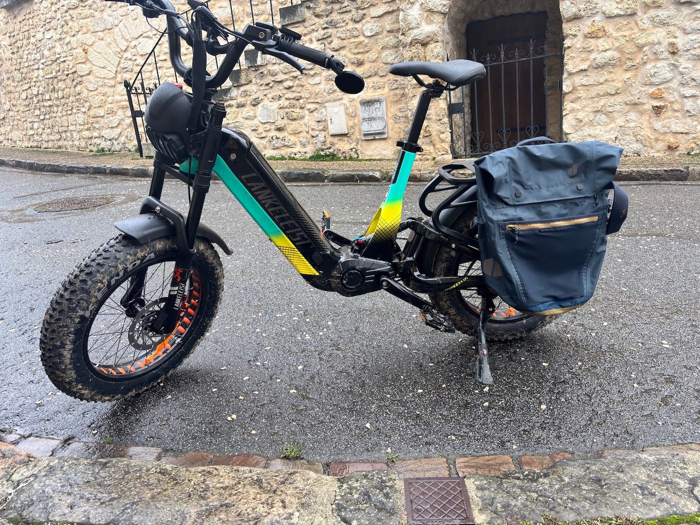 Customer photo review of Lankeleisi RX800 Plus 2025 Version 1000W 20" Fat Bike 960Wh Full Suspension Electric Bike with Torque Sensor 48V 20Ah Battery SUV E-Bike [Pre-Order]
