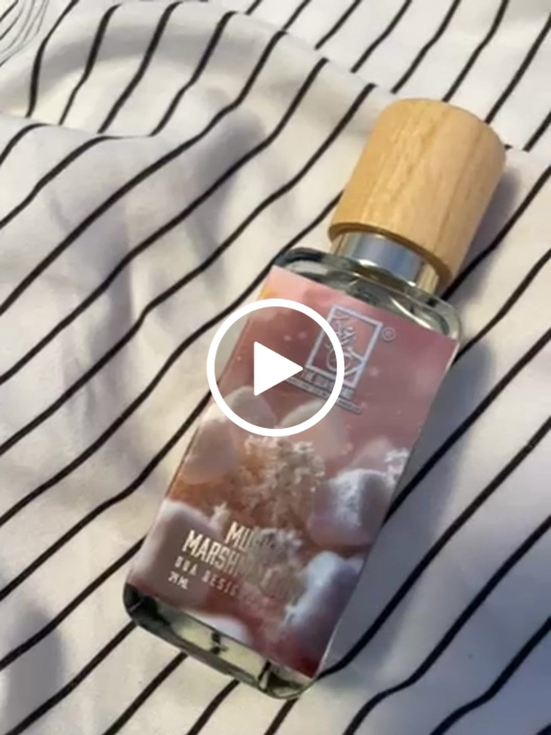 Customer video review of Musky Marshmallow