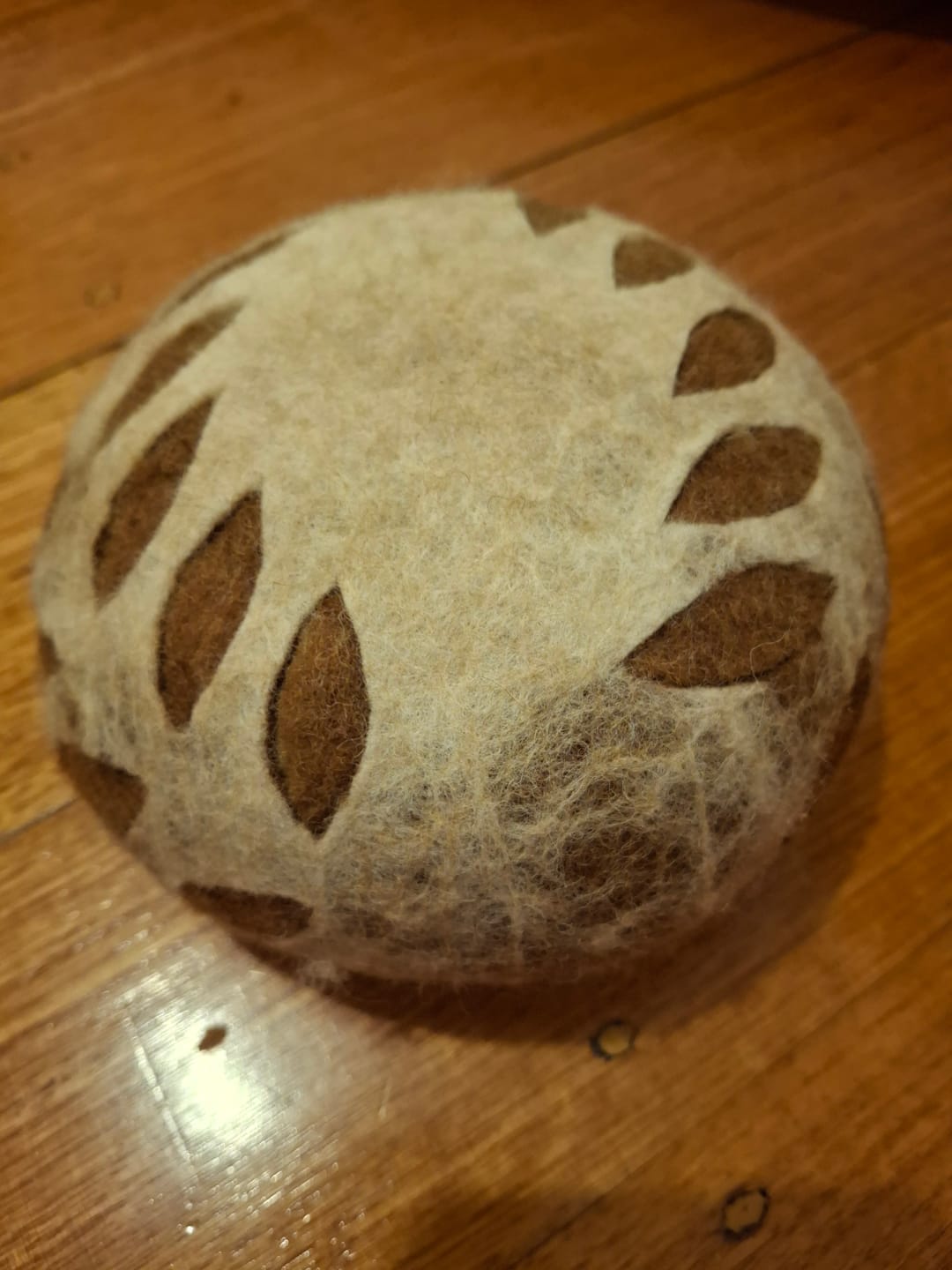 Customer photo review of Felt Sourdough Bread with Leaf Cut