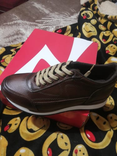 Customer photo review of Tenis Toronto - Shedrón