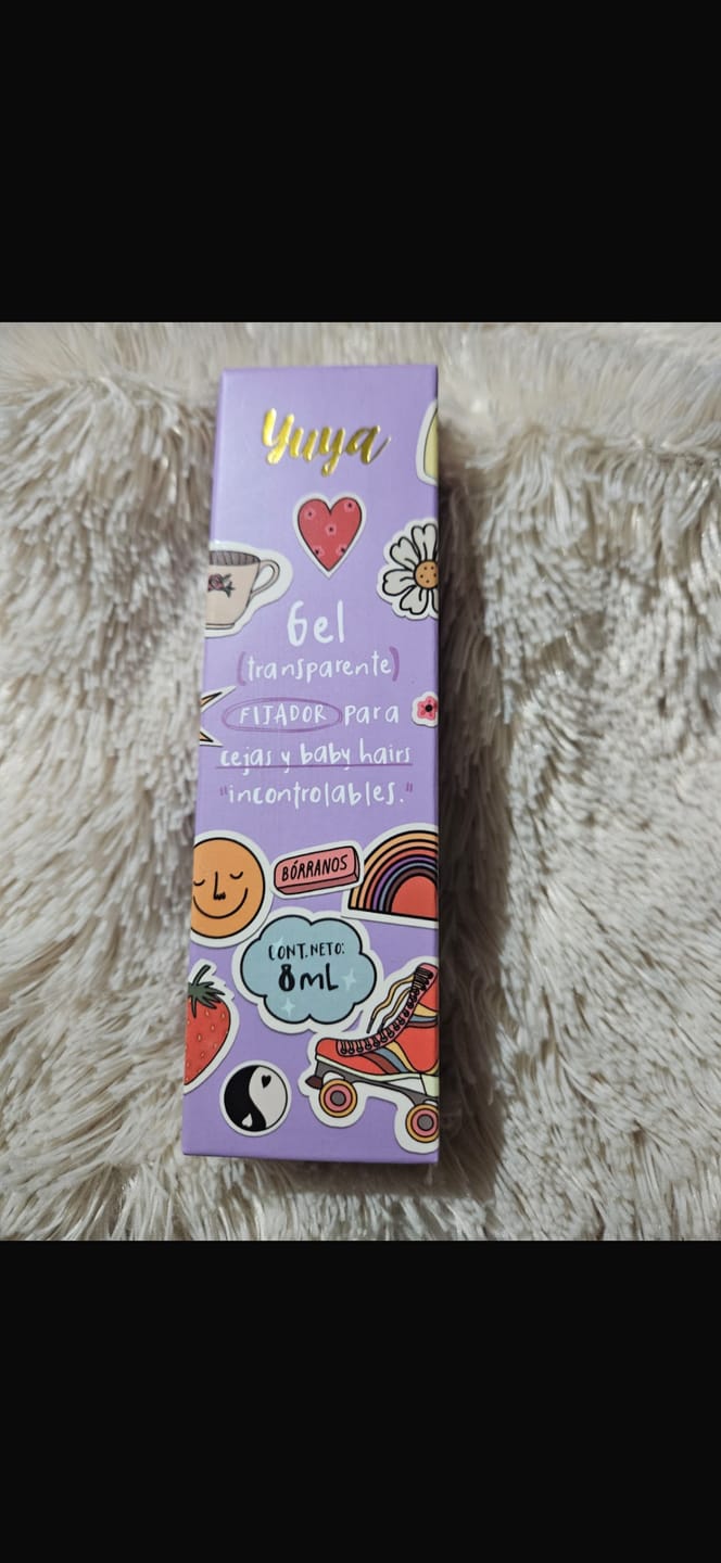 Customer photo review of Gel Fijador para Cejas