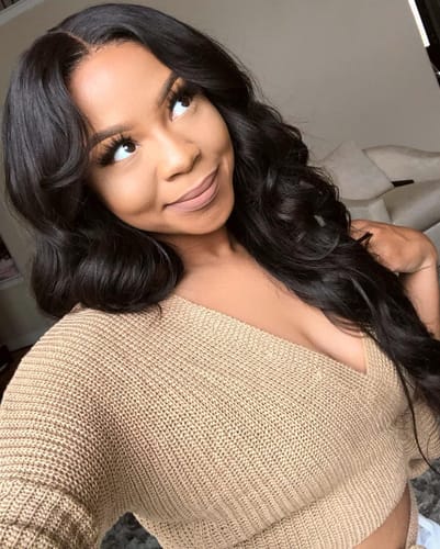 Customer photo review of Loose Body Wave Glueless Wig 5x5 HD Lace Invisible Knots 180% Density
