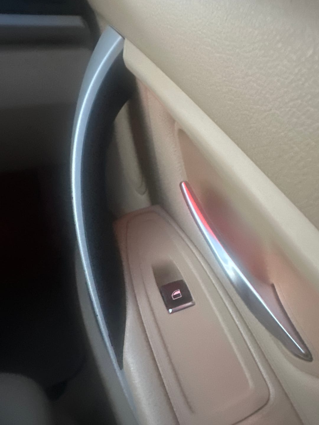 Customer photo review of Interior Door Handle Covers for BMW 3 & 4 Series – Fix Sticky Handles, No Disassembly | 2-Piece Set
