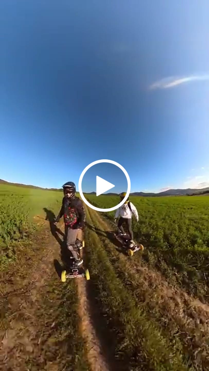 Customer video review of Acedeck® Nyx Z3 Off-road Electric Skateboard 2.0-Best off-road electric skateboard【Boss Special Offer】
