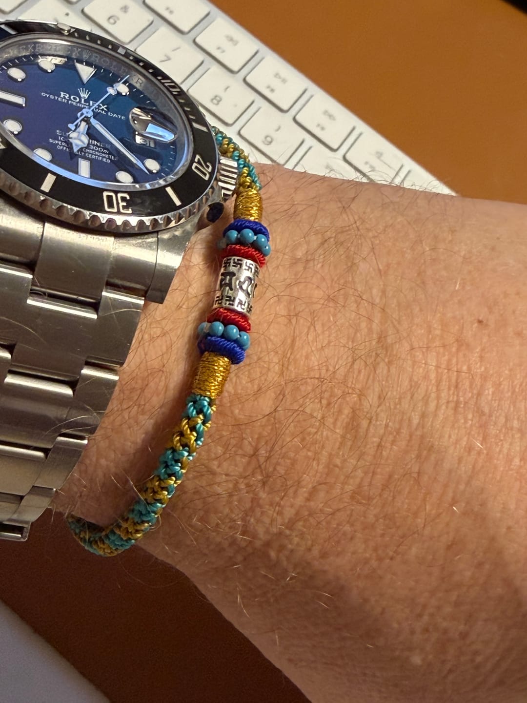 Customer photo review of Buddha Stones Bunte Schnur Sechs Wahre Worte 925 Silber Fokus Armband