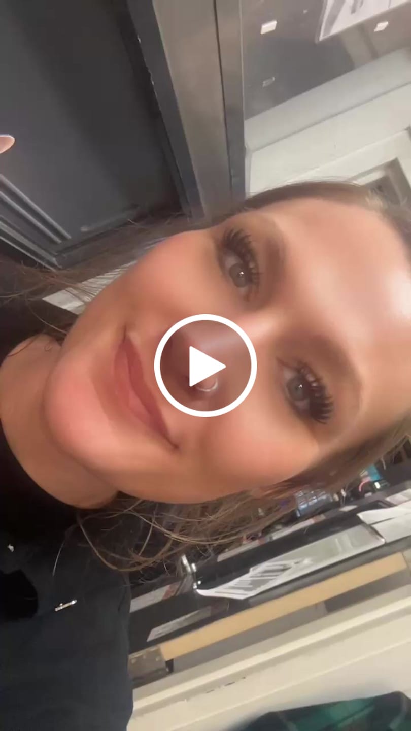Customer video review of Ribbon