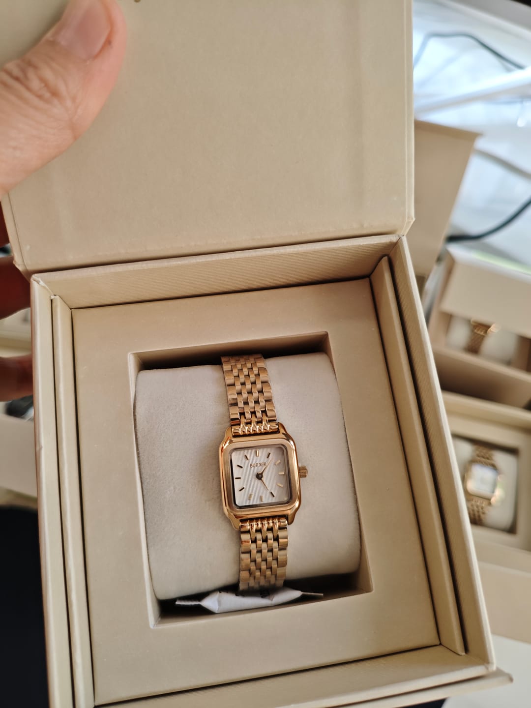 Customer photo review of Macy Gold White