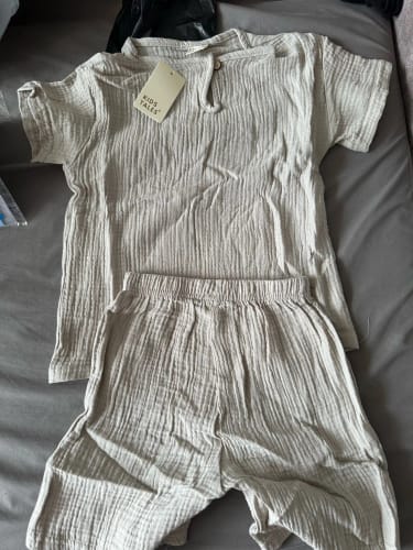 Customer photo review of Solid Color Muslin Shorts Set