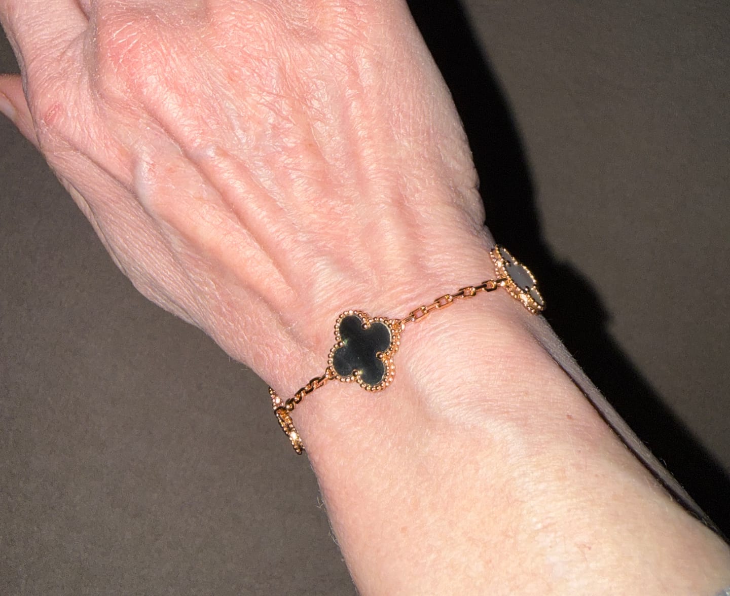 Customer photo review of 925 Silver, Lucky Clover Leaf Bracelet, 18K Gold Plated