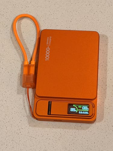 Customer photo review of Pro Series 5000-10000mAh Slim Power Bank For MagSafe Apple IPhone 20W Fast Charge