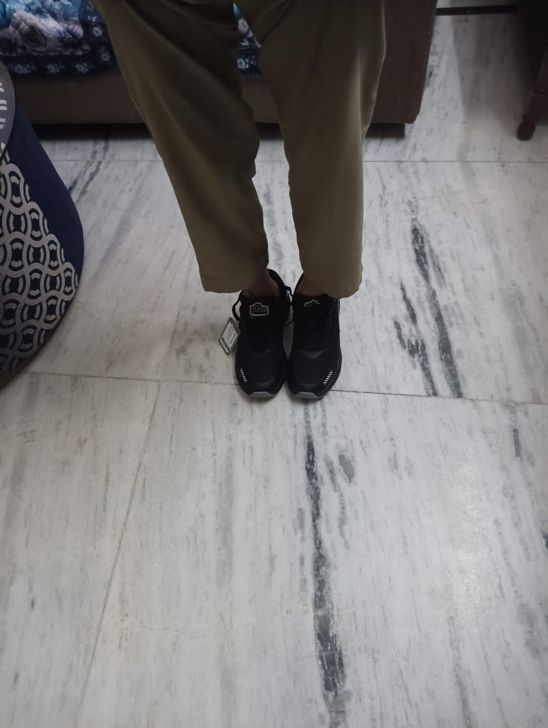 Customer photo review of Bacca Bucci × Discovery Globe Sneakers
