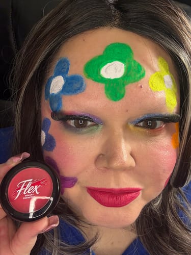 Customer photo review of Compact - 6544 - Sizzled Red - Talc Free