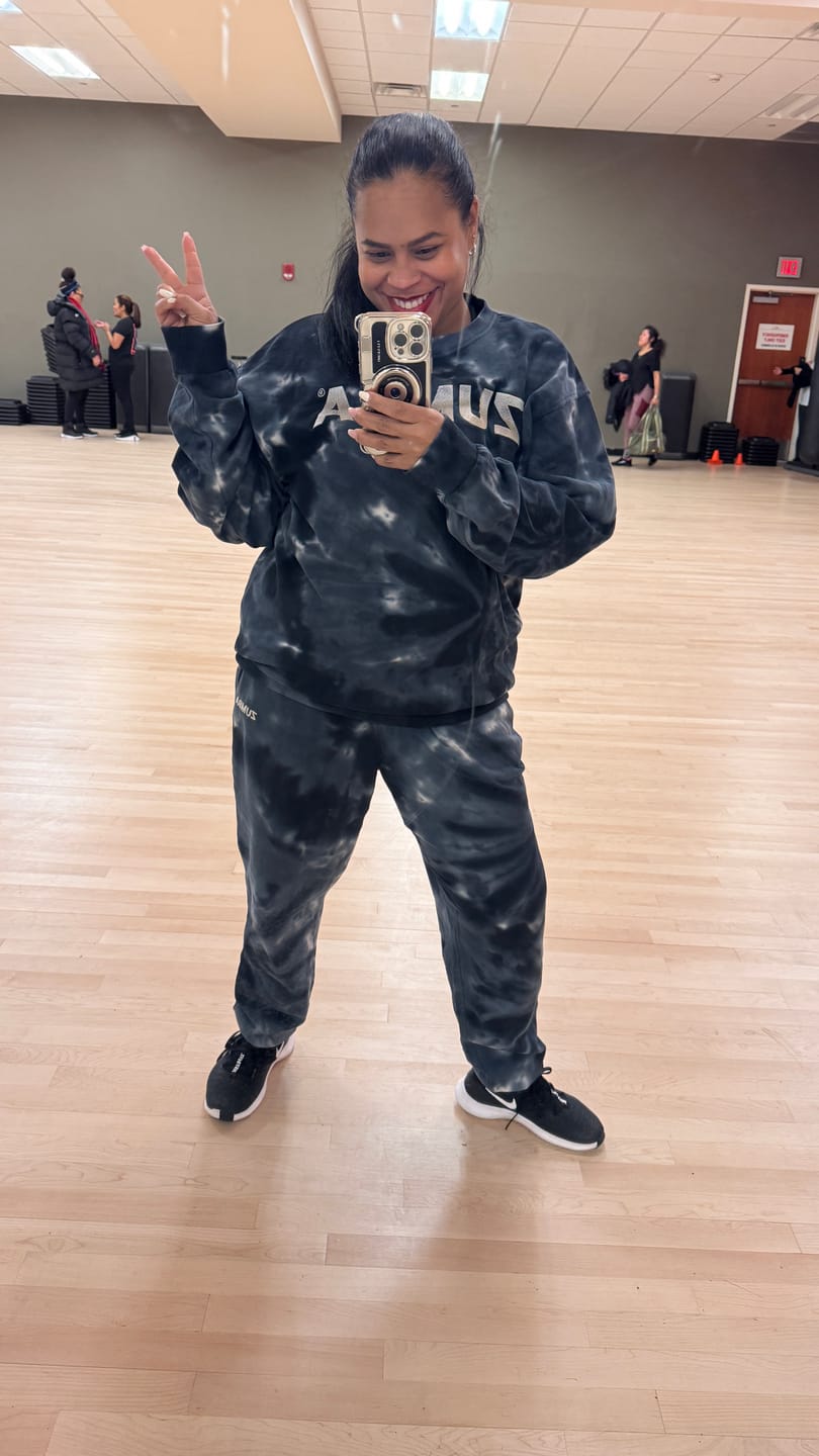 Customer photo review of Zumba Basic Unisex Pullover Sweatshirt