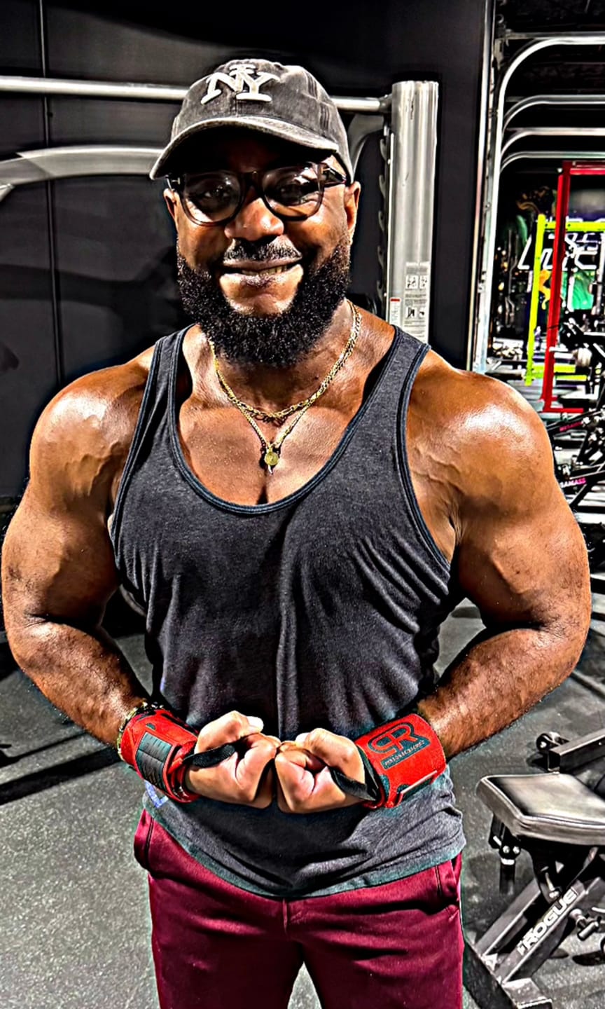 Customer photo review of PR Heavy Duty Premium Wrist Wraps - Red Camo