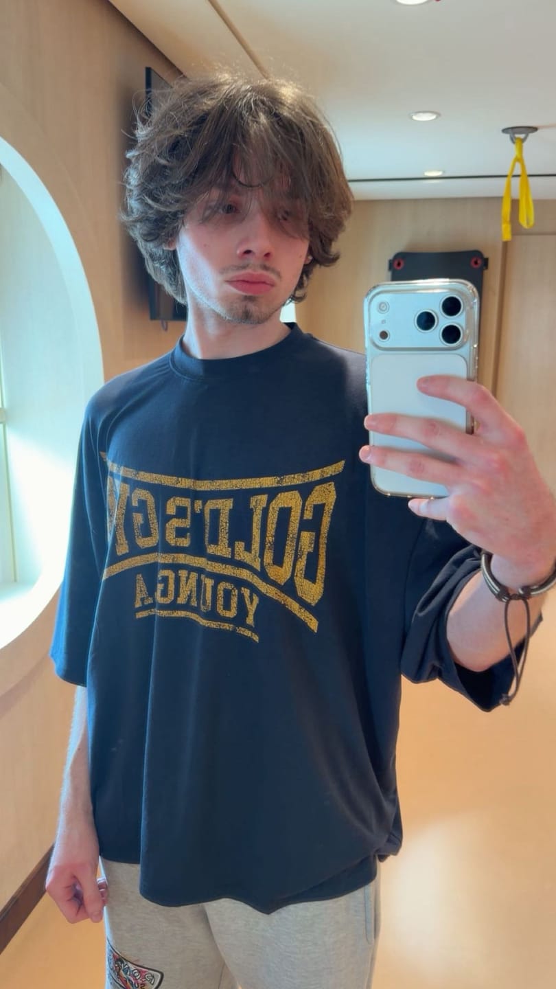Customer photo review of 4248 - Gold's Iron Legacy Huge Tees
