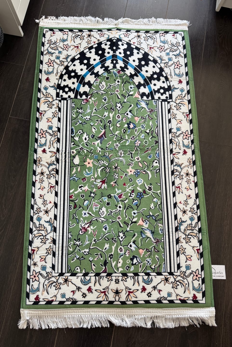 Customer photo review of Minbar Al Rawda Padded Prayer Mat