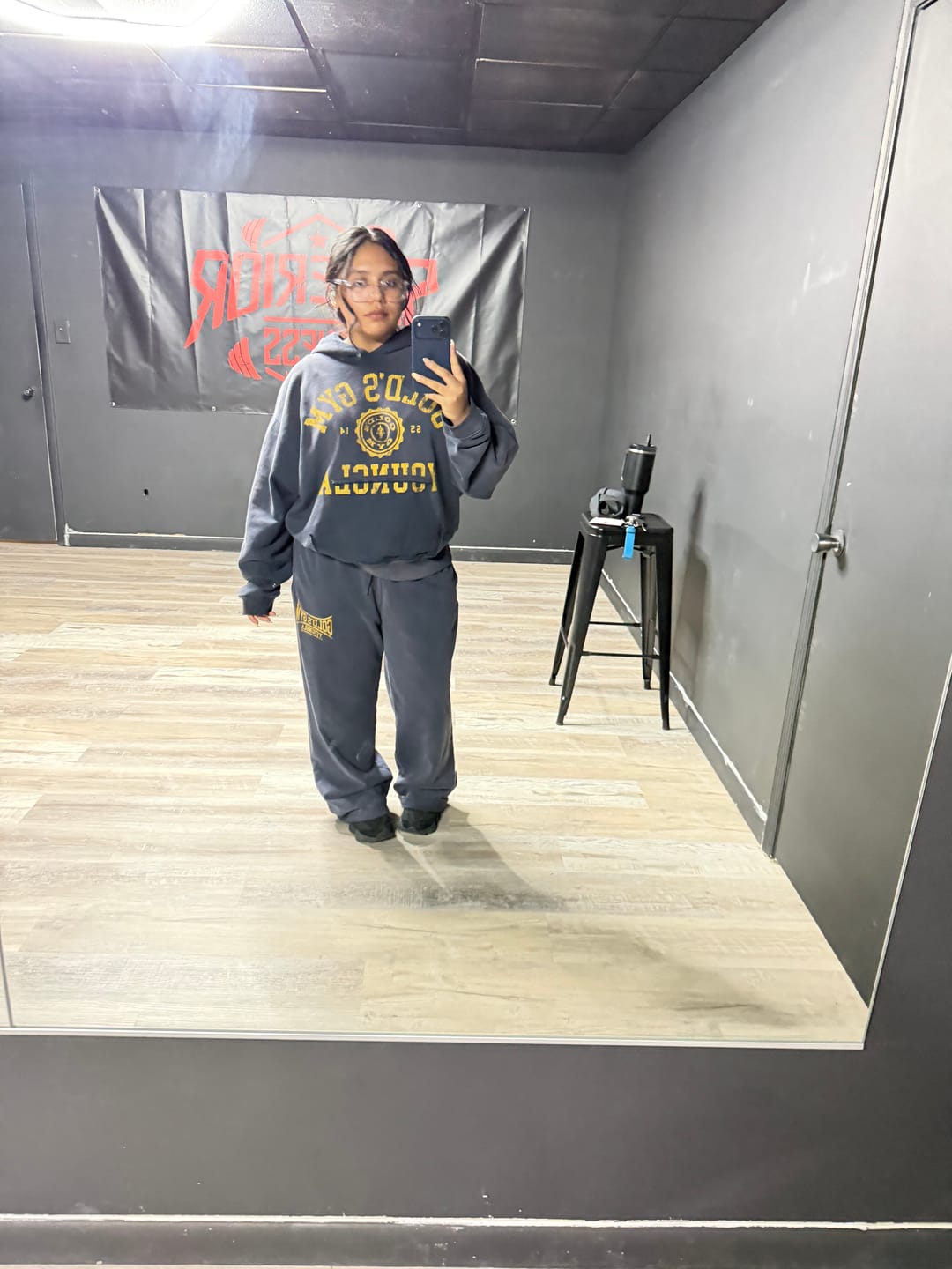 Customer photo review of 2052 - Gold's Iron Legacy Heritage Sweats
