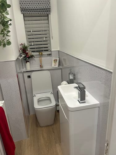 Customer photo review of Premium White Sparkle Gloss Shower Wall Panel – 1M x 2.4M