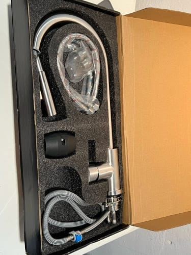 Customer photo review of Falkenberg - Touch Kitchen Faucet with Pull-Out Sprayer