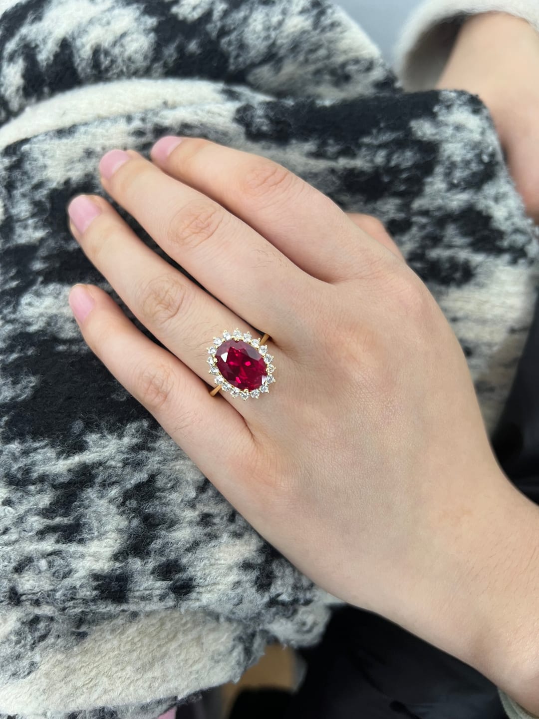 Customer photo review of 4.5 Carat Halo Oval Cut Blue/Red/Green/Yellow Sapphire Engagement Ring In Sterling Silver