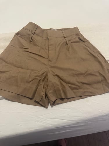 Customer photo review of Shorts Angico Marrom Claro
