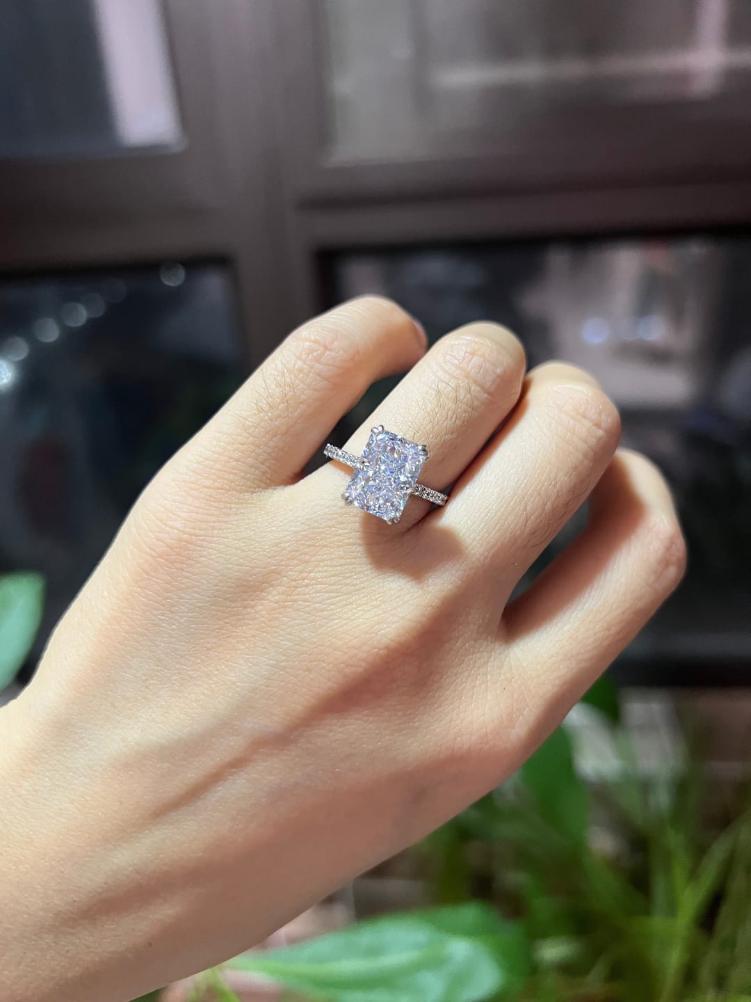 Customer photo review of S925 4.5Ct Radiant Cut Engagement Ring Moissanite/Simulated Diamond Solitaire Stackable Travel Ring For Women