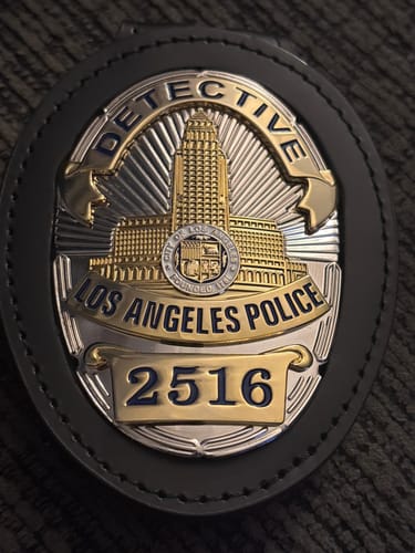 Customer photo review of LAPD Los Angeles Police Detective Badge Solid Copper Replica Movie Props With Number 2516