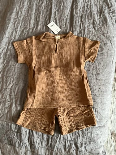 Customer photo review of Solid Color Muslin Shorts Set