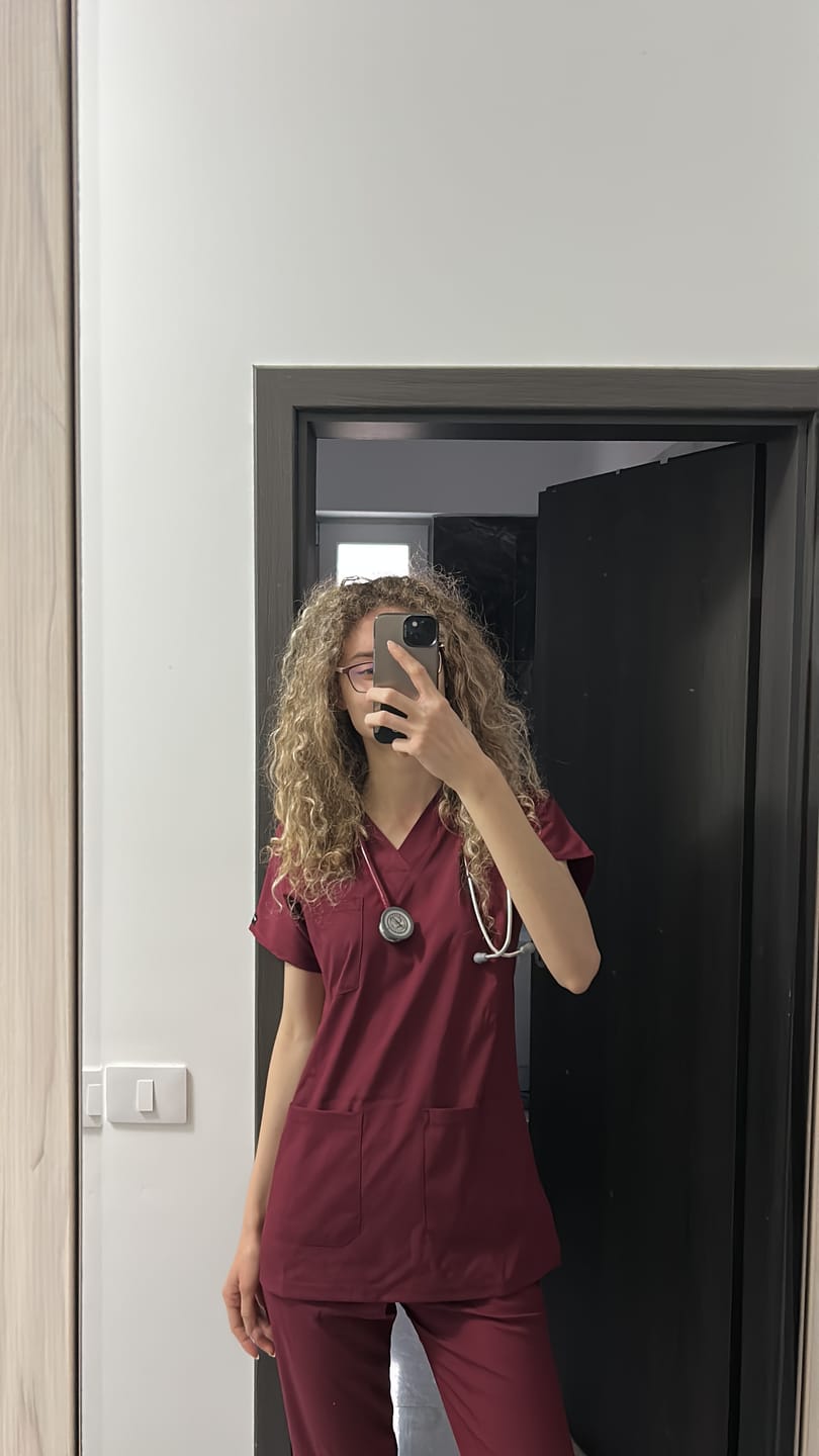 Customer photo review of Costum Medical Elastan Bordo, Unisex - Model Classic Flex