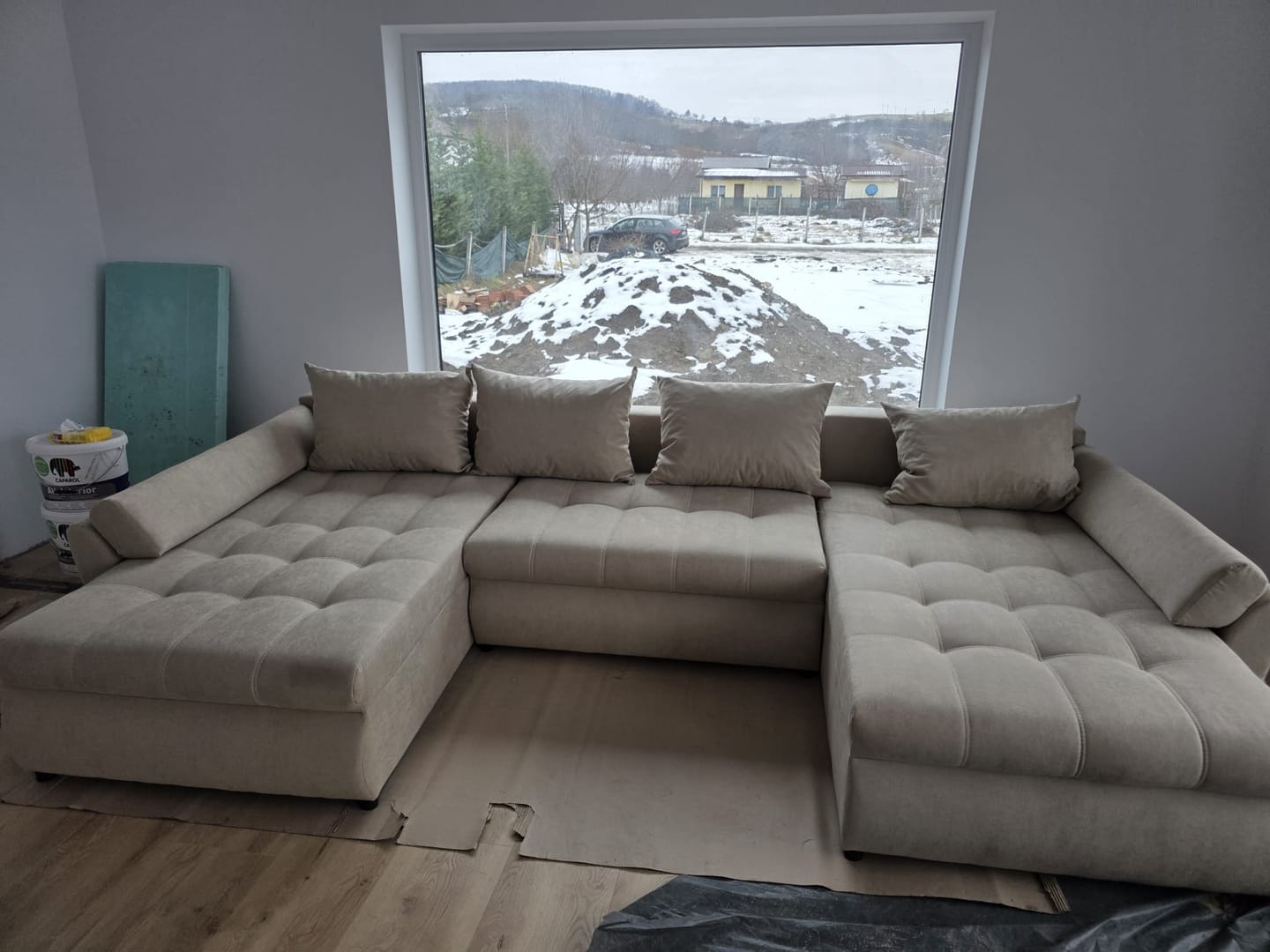 Customer photo review of Colțar extensibil dumonde cu ladă de depozitare si sezut confortabil din spuma HR, Loana U Enjoy Camel 355x185 cm