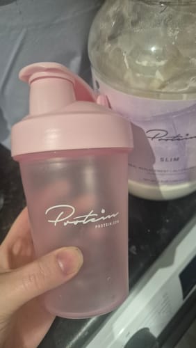 Customer photo review of Pink Protein Shaker 13.5 oz