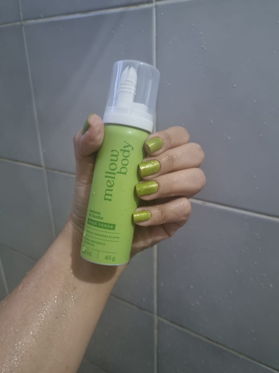 Customer photo review of Mellow Mousse Maçã Verde