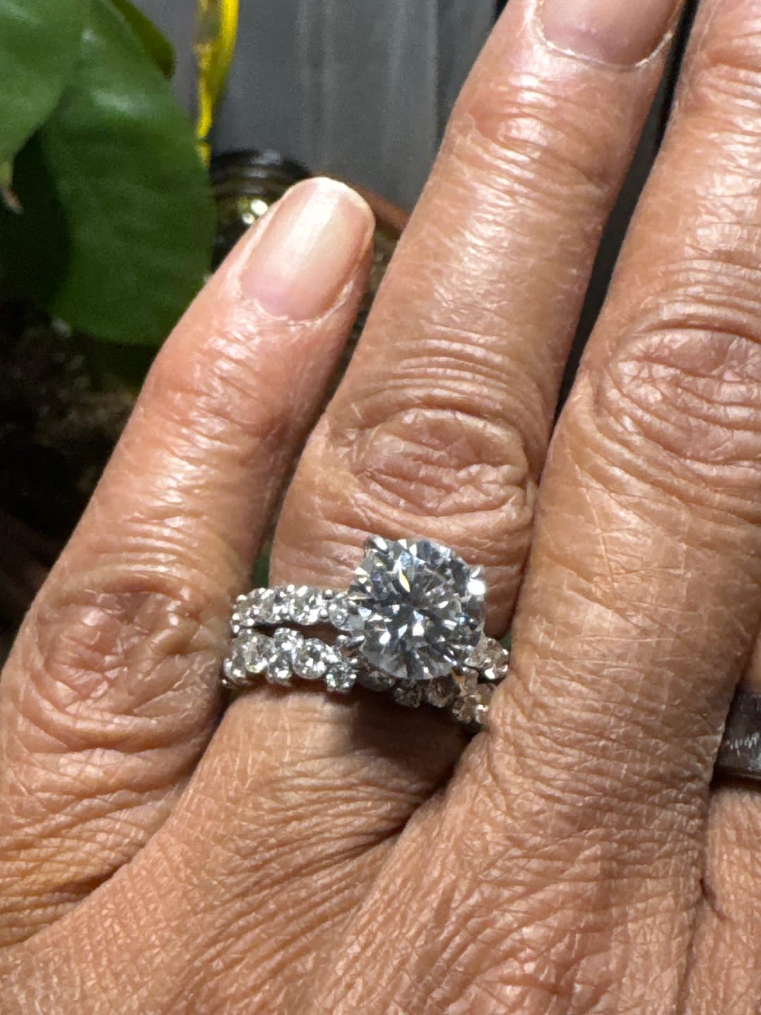 Customer photo review of Moissanite 2.5 Ct Round Cut Full Wedding Band for Women