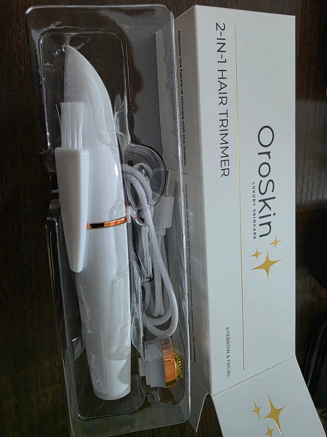 Customer photo review of OroSkin 2-in-1 Eyebrow & Facial Trimmer
