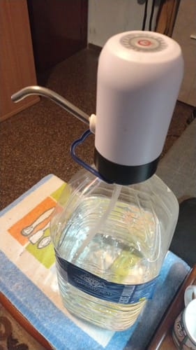 Customer photo review of Dispensador de agua eléctrico