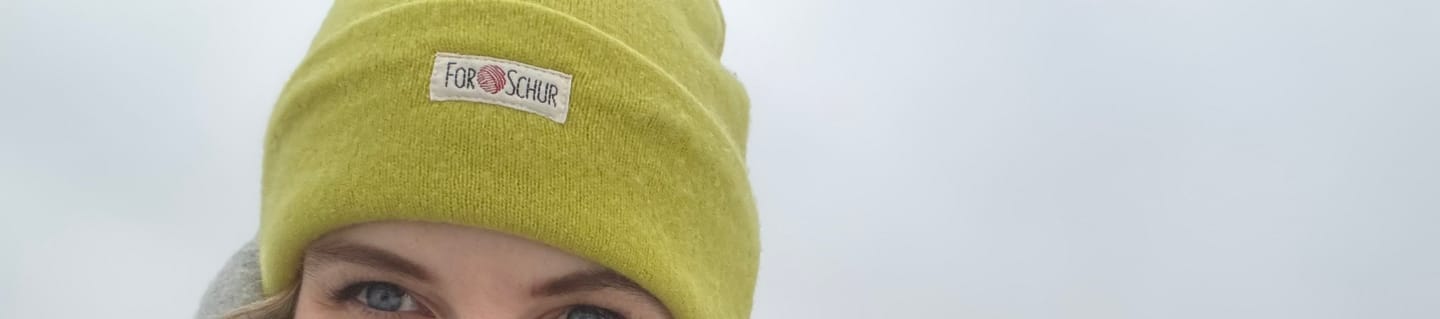 Customer photo review of Upcycling Kaschmir Damen Mütze Gelb