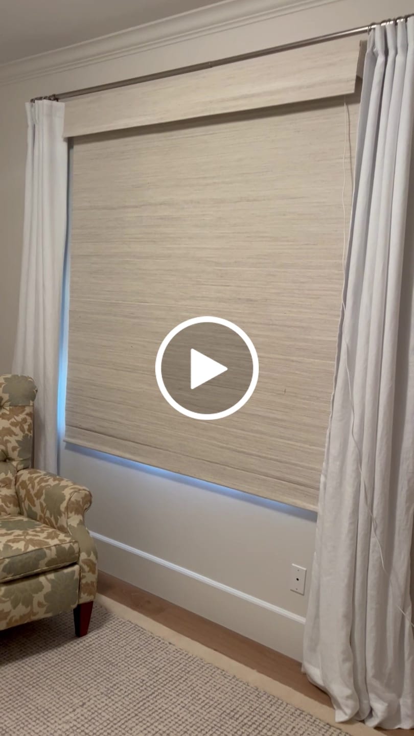 Customer video review of SmartWings Motorized Woven Wood Shades 50%/70%/100% Blackout Orithyia