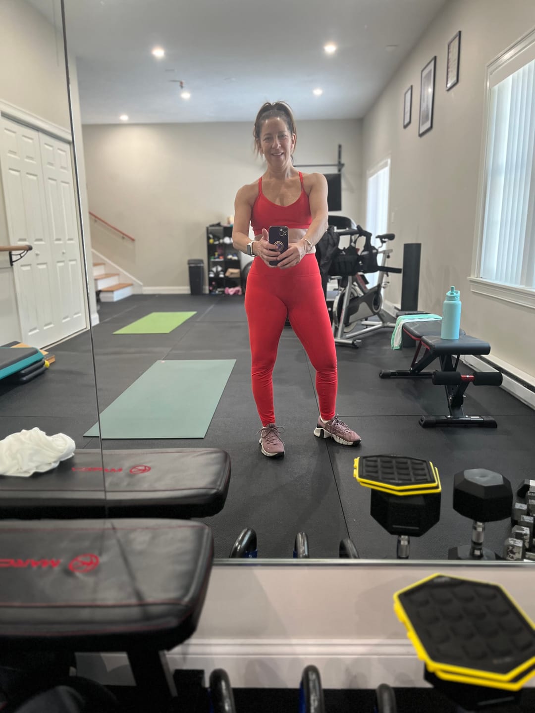 Customer photo review of BOLD Full Length Legging