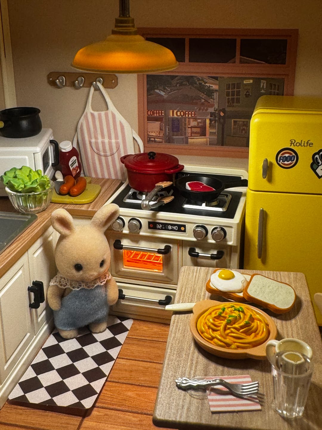 Customer photo review of Rolife Super Creator - Casas Miniatura Happy Meals Kitchen