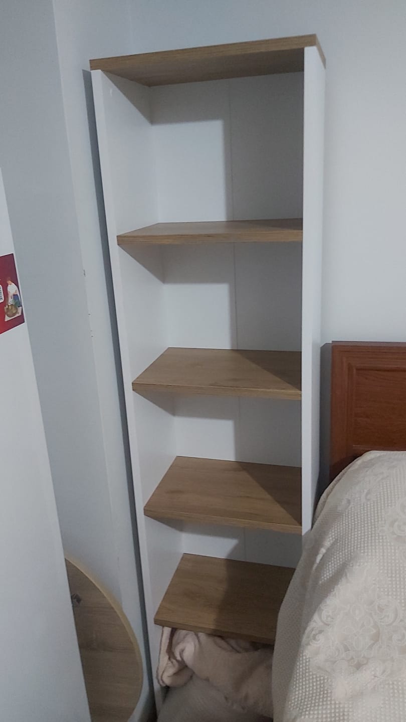 Customer photo review of Rani HC111 Kitaplık 5 Raflı Çalışma Odası Kütüphane Modern Duvar Rafı Beyaz - Sepet Ceviz