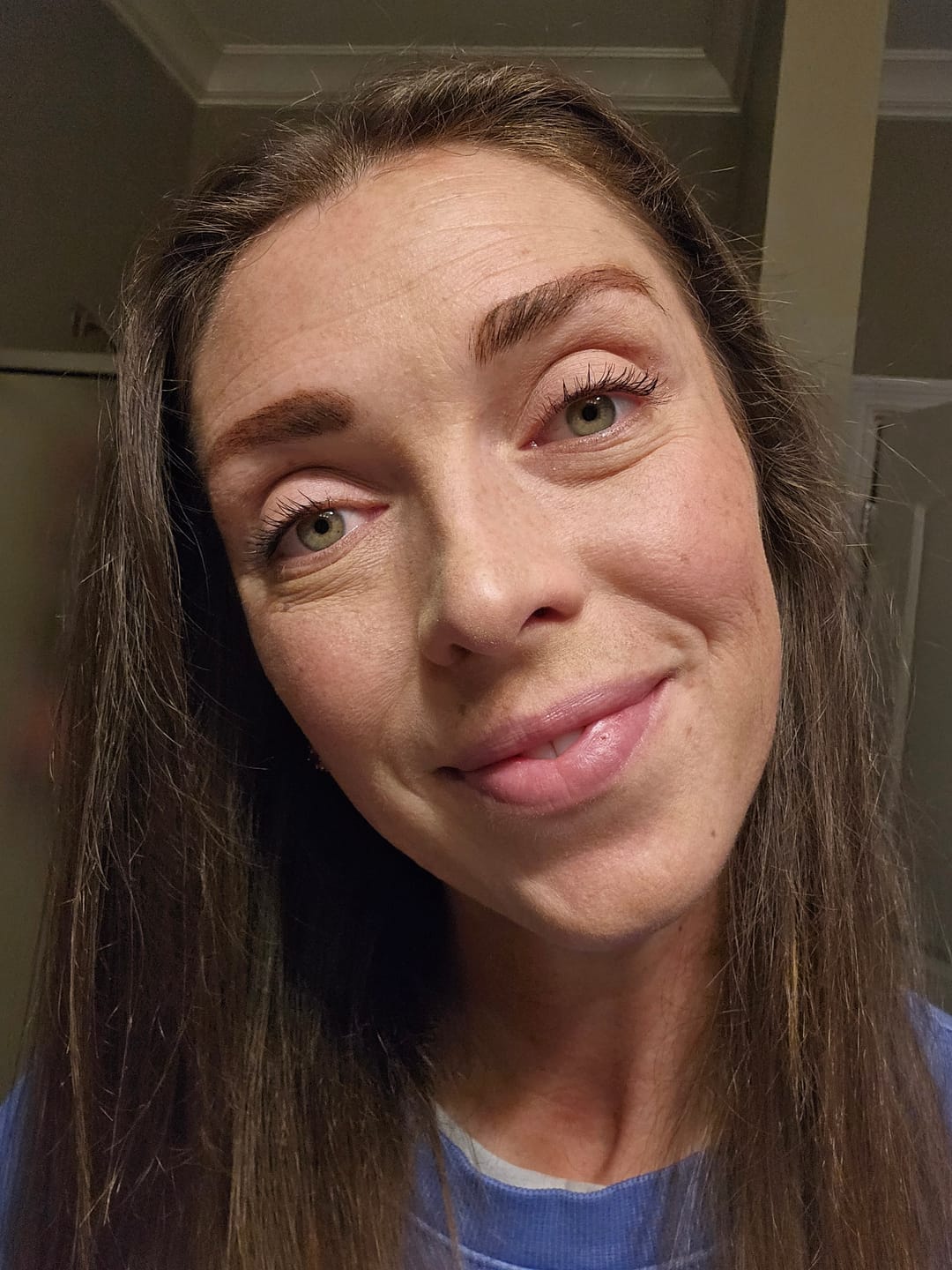 Customer photo review of Brown Eyebrow Growth Gel