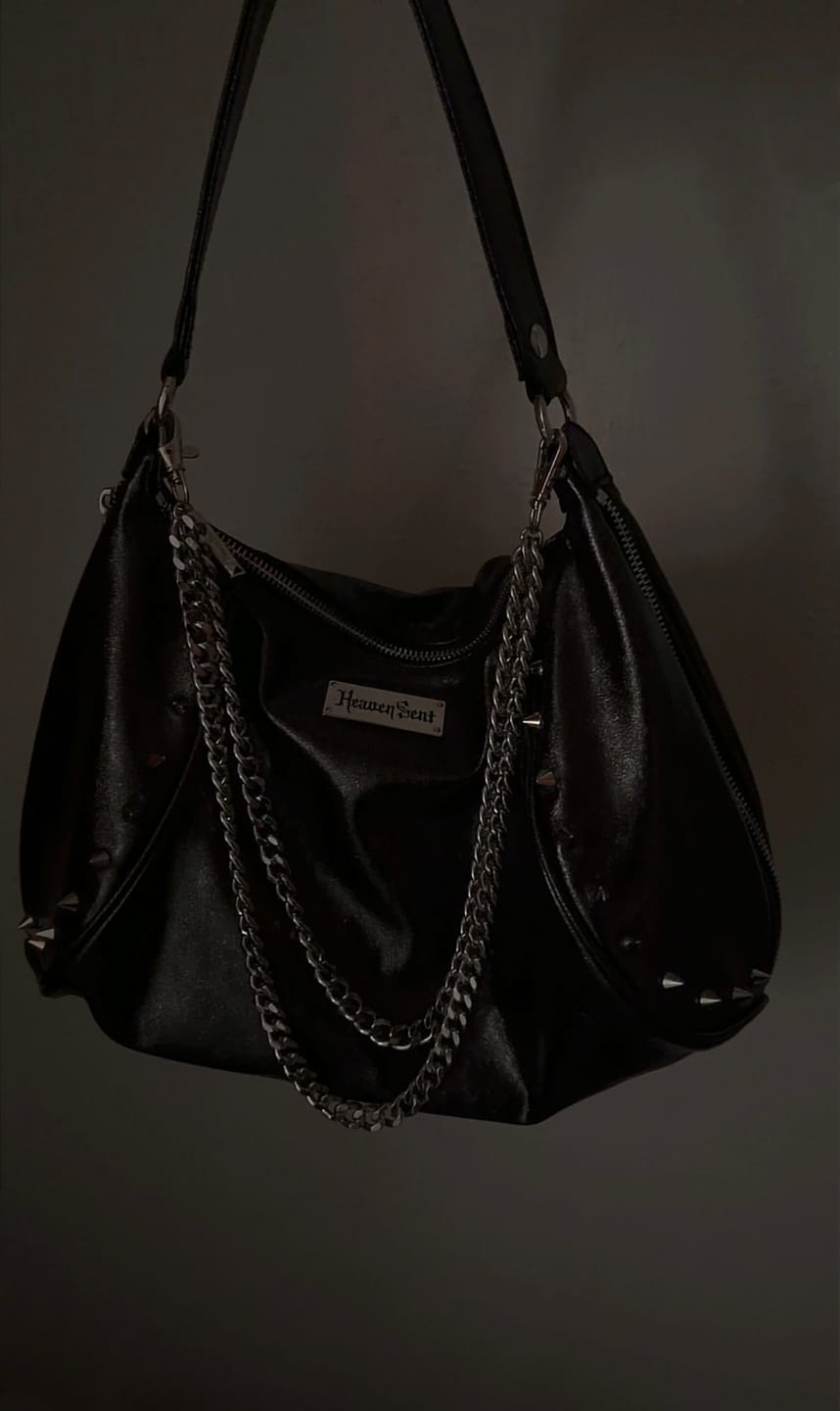 Customer photo review of Muse Bag