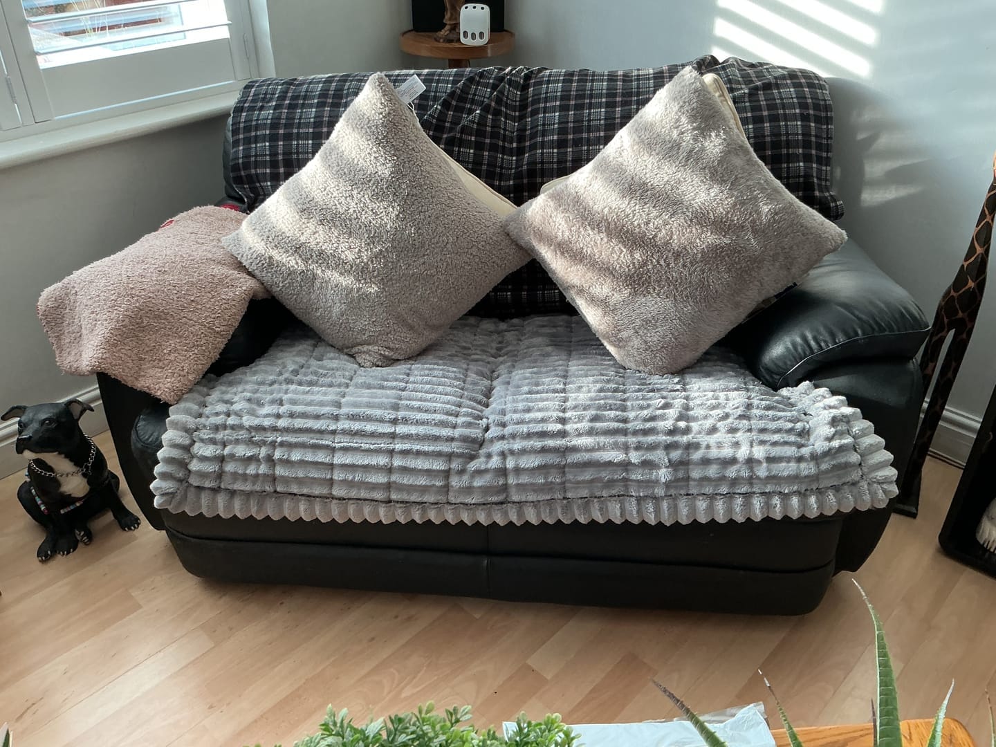 Customer photo review of LuxeLounge™ Couch Cover - Premium Protection Dogs Love