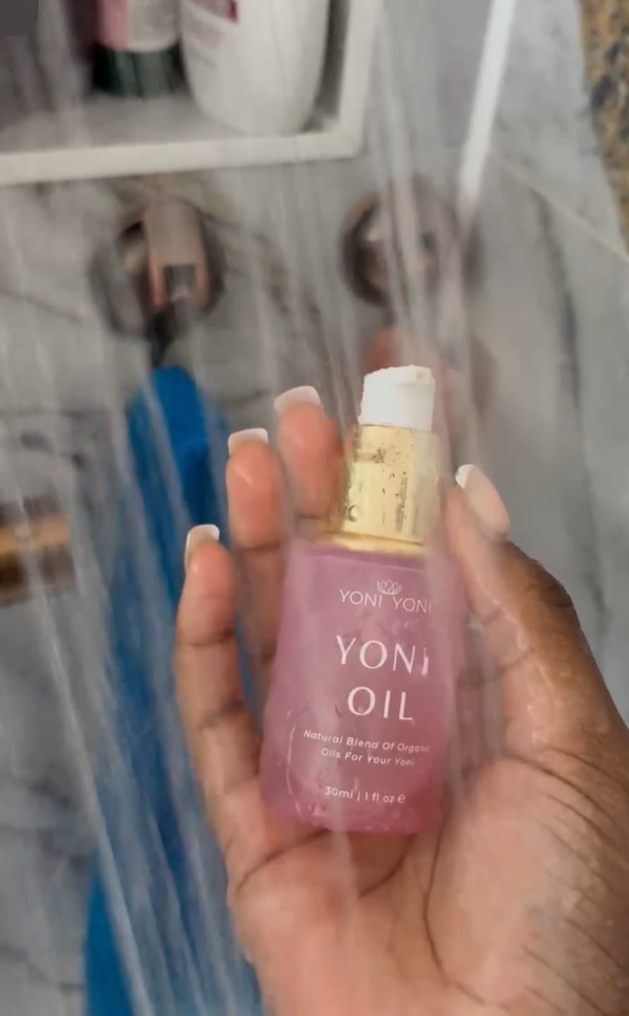 Customer photo review of Yoni Oil