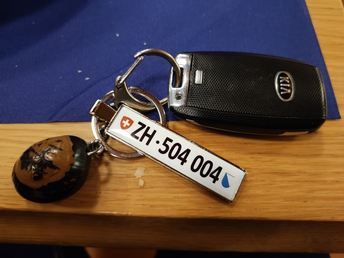 Customer photo review of Personalisierter Kennzeichen-Schlüsselanhänger – Dein Nummernschild als Anhänger