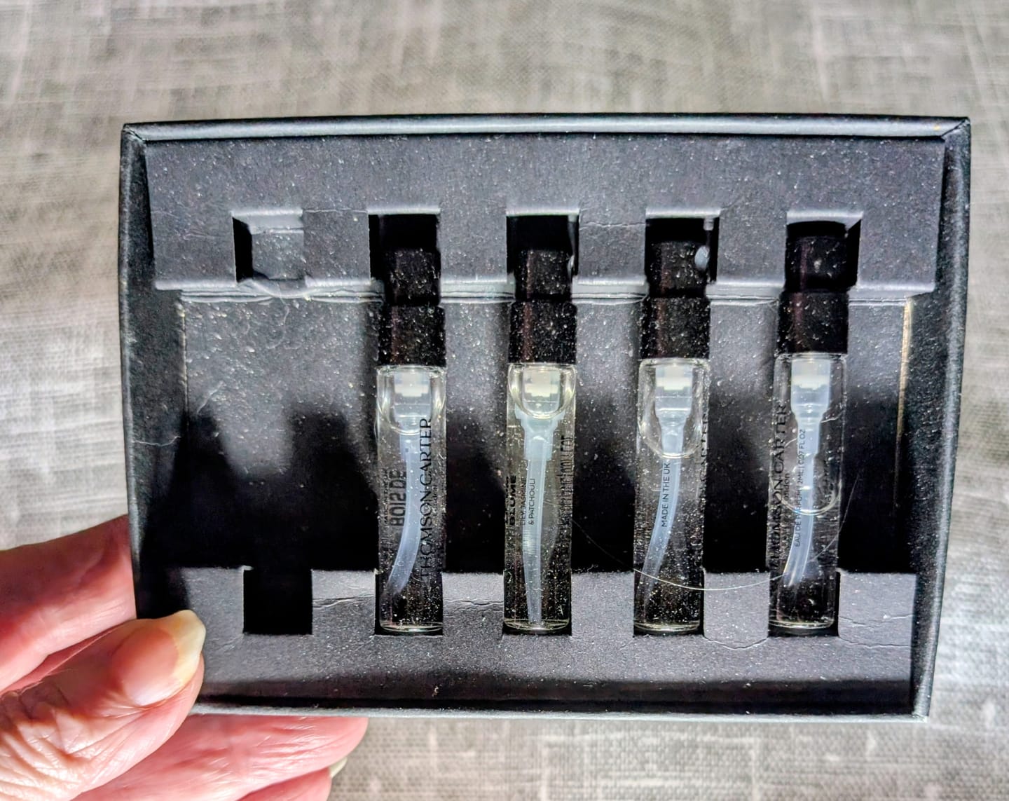 Customer photo review of Santal Oud | Eau de Parfum | 2ml